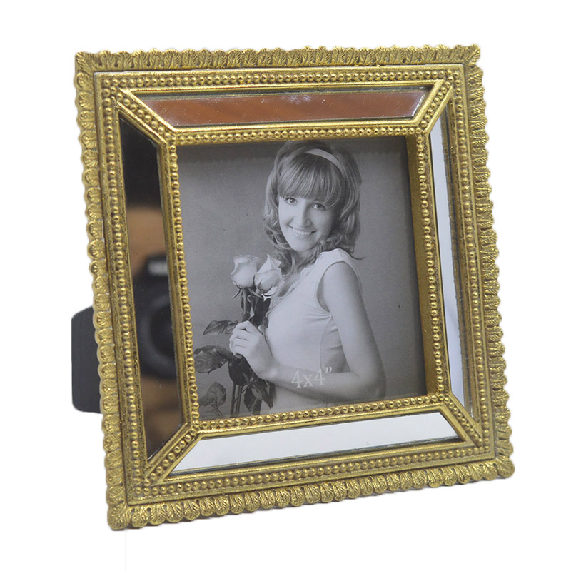 4×4 inch retro gold frame, with resin engraved patterns, extremely luxurious and textured.